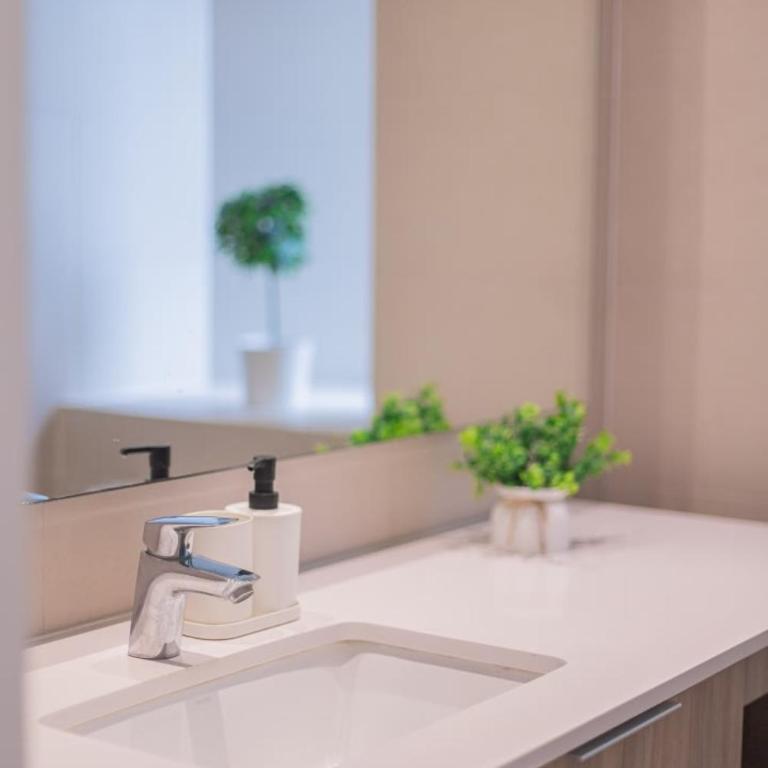 Total Comfort Steps from Parque Araucano - Apartamento - 27