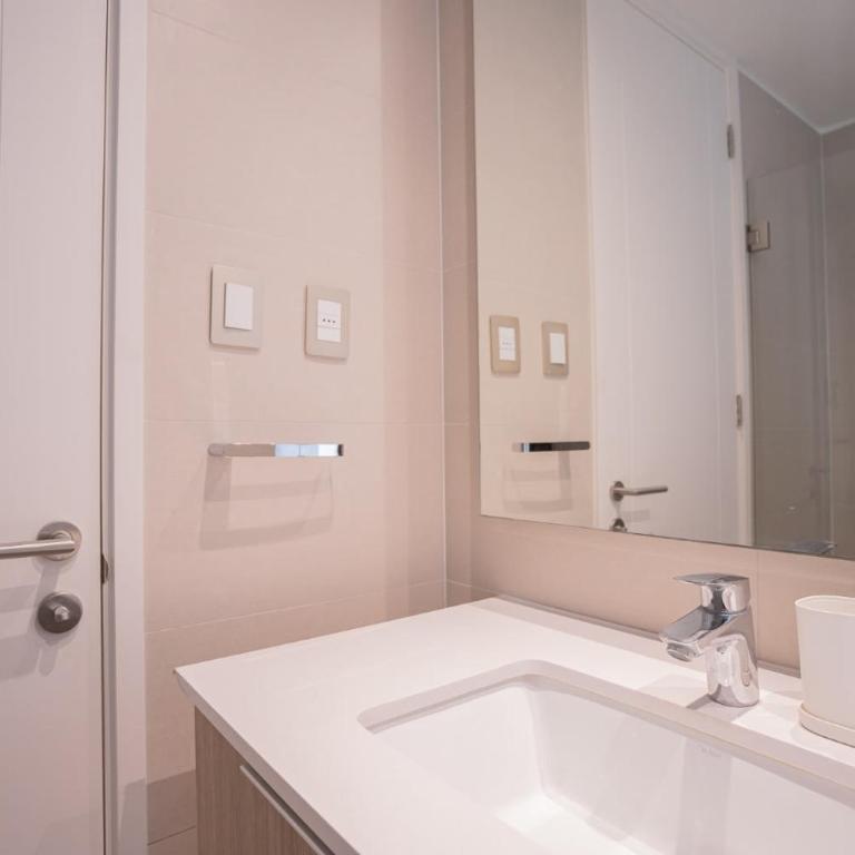 Total Comfort Steps from Parque Araucano - Apartamento - 35