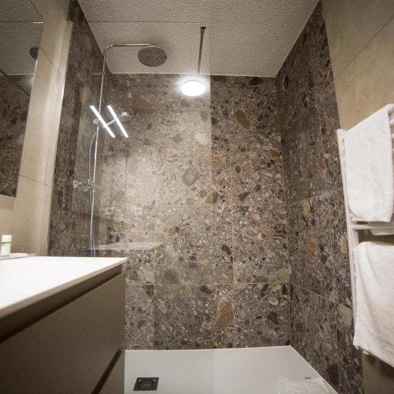 Le Catinat Fleuri - Chambre Double - 7