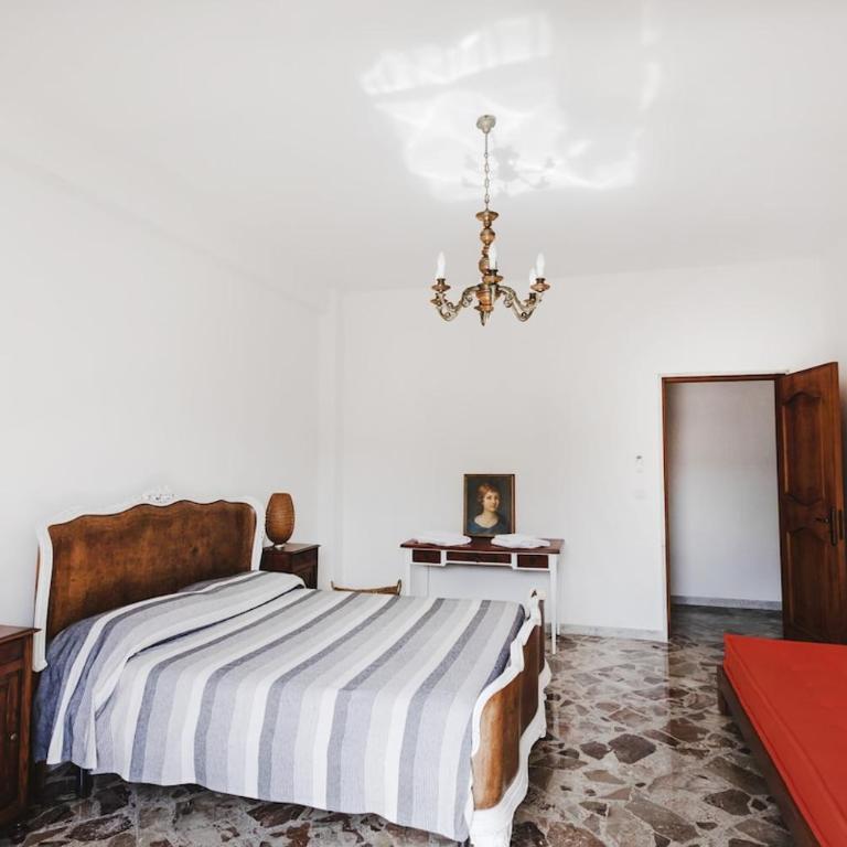 Un APPARTAMENTO AL MARE 2 - Appartamento con 2 Camere da Letto e Balcone - 4