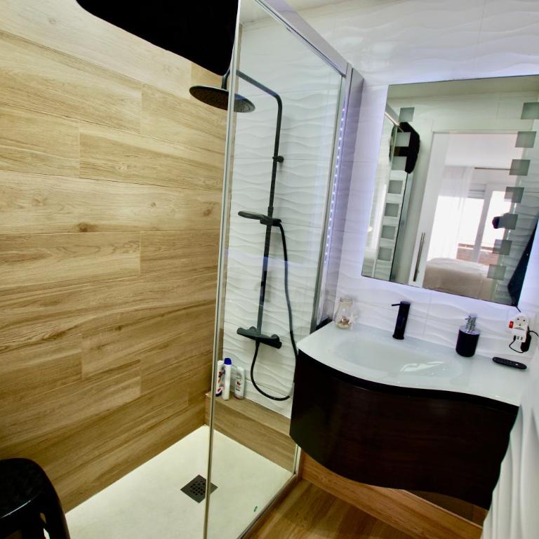 V&V LLORET- Apartment Carabella centro Lloret con vistas mar - Apartamento de 1 dormitorio - 13