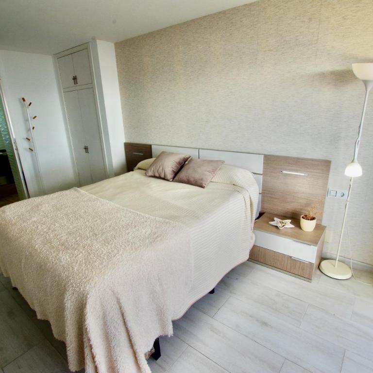 V&V LLORET- Apartment Carabella centro Lloret con vistas mar - Apartamento de 1 dormitorio - 3