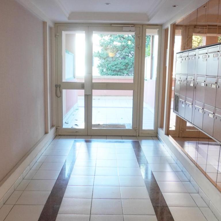 T2, Centre ville, Mer & Plage by Palmazur Vacances - Appartement 1 Chambre - 28