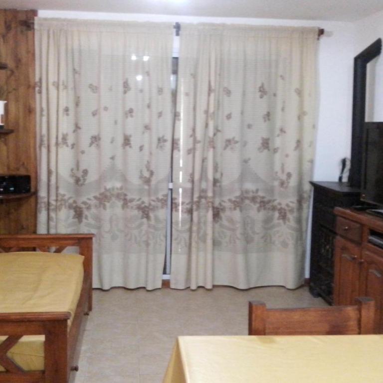 Merlion - Two-Bedroom House - 3