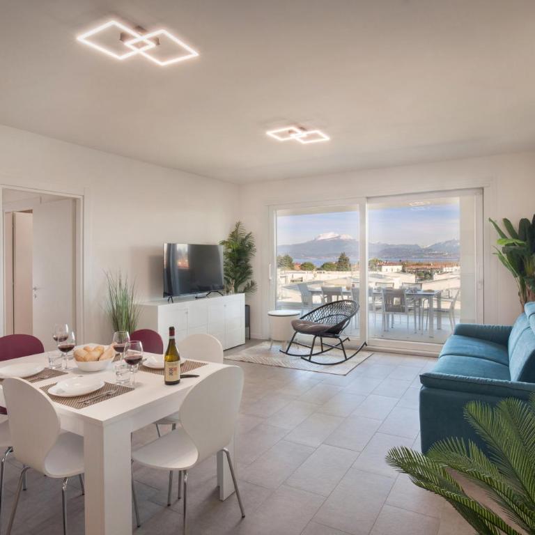 Perla Garda Lake Apartment With Pool - Appartamento con 2 Camere da Letto e Balcone - 5