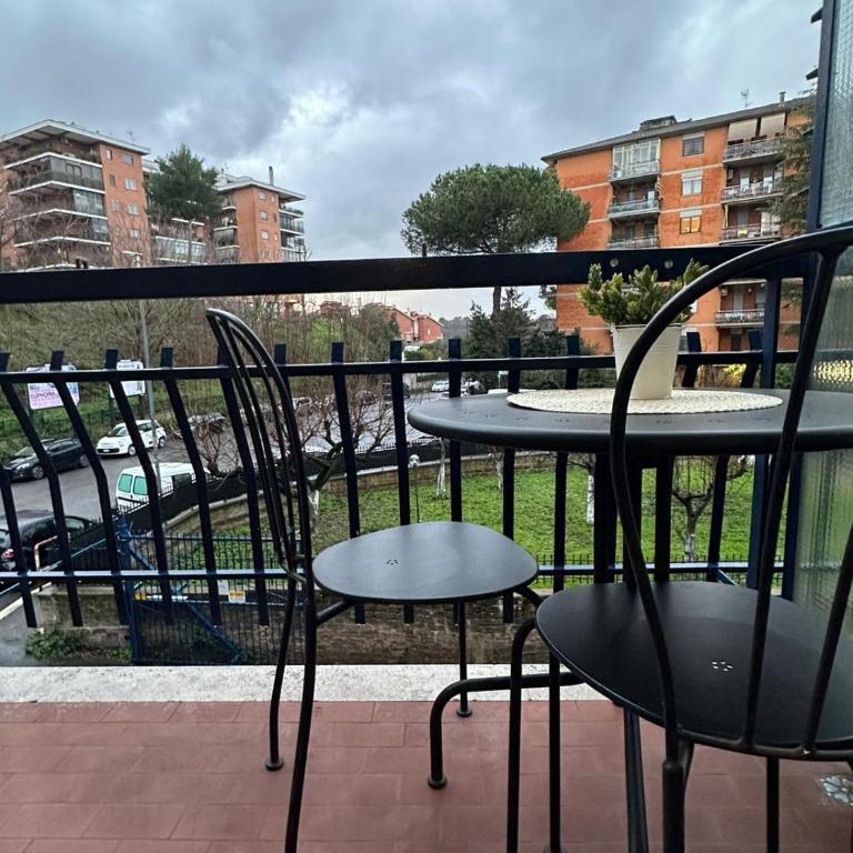 A casa di Lù - Appartamento con 2 Camere da Letto e Balcone - 2