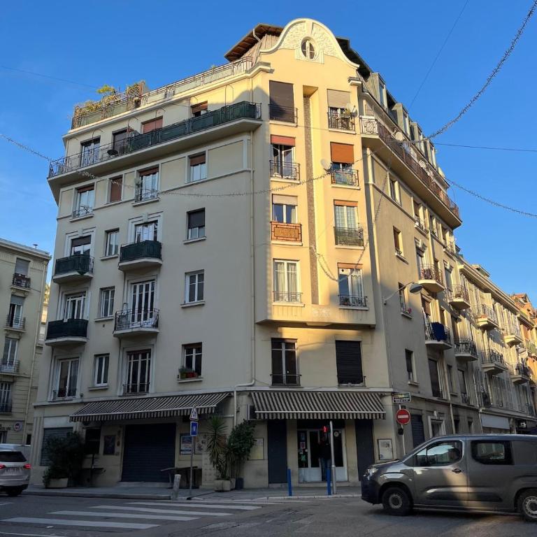 Nice Gare Studio - Apartamento - 1