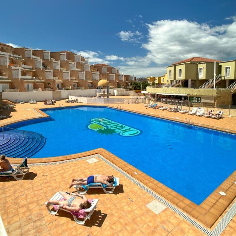 Orlando Suite Fanabe Beach - One-Bedroom Apartment - 16