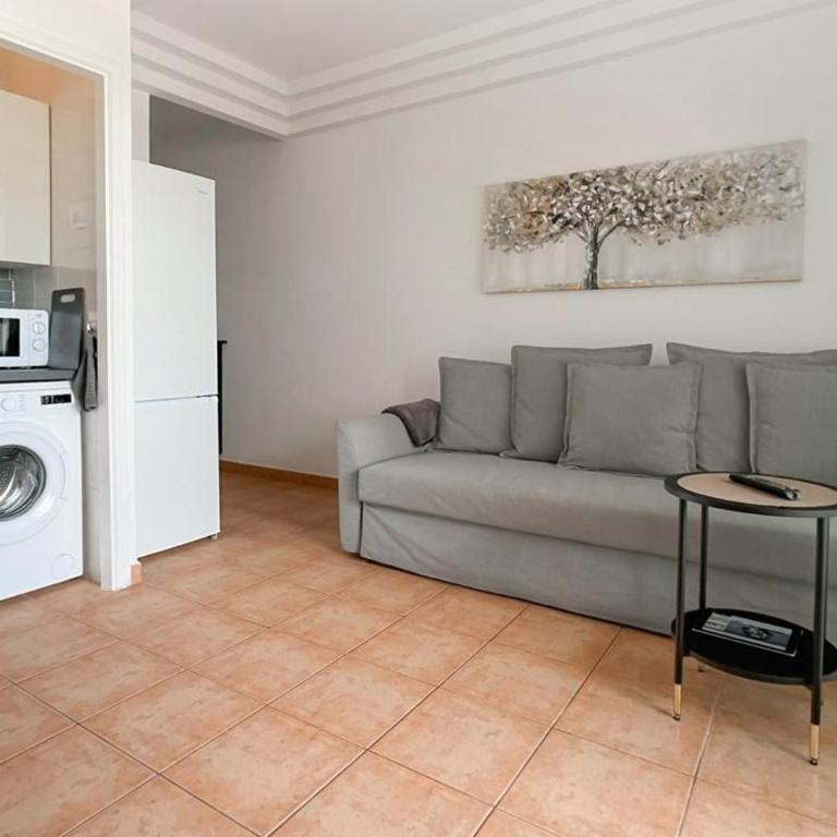 Orlando Suite Fanabe Beach - One-Bedroom Apartment - 3
