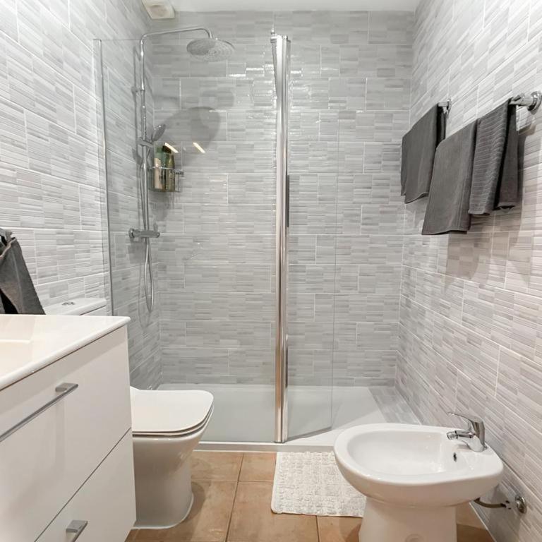 Orlando Suite Fanabe Beach - One-Bedroom Apartment - 13