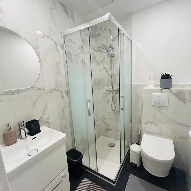 A 350m de la gare et du port de monaco - Appartement 1 Chambre - 12