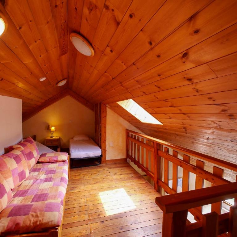 Chambres d'hôtes l'Abondance - Chambre Familiale avec Salle de Bains Privative - 9