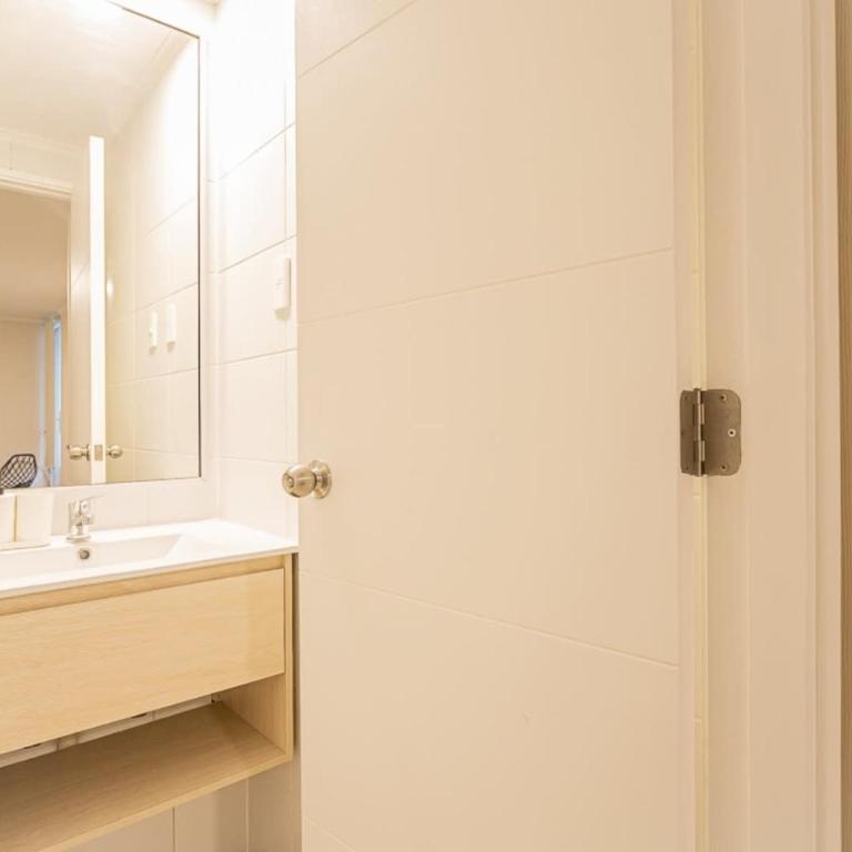 Modern 1BR Urban Retreat in Stantiago - Apartamento - 20
