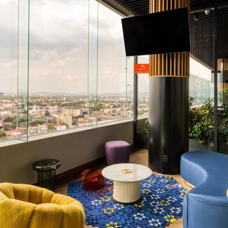 World Cup Ready, Prime Location, Walk to Downtown - One-Bedroom Apartment with Balcony and City View - 40
