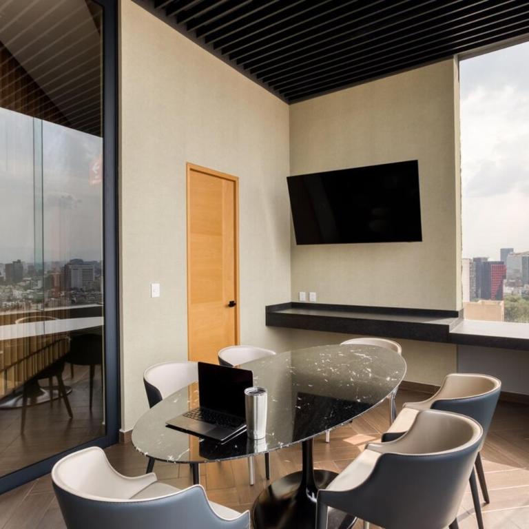 World Cup Ready, Prime Location, Walk to Downtown - One-Bedroom Apartment with Balcony and City View - 46