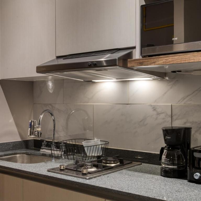 World Cup Ready, Prime Location, Walk to Downtown - One-Bedroom Apartment with Balcony and City View - 56