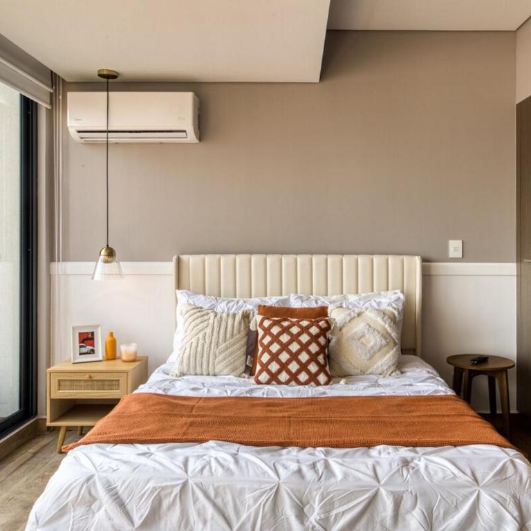 World Cup Ready, Prime Location, Walk to Downtown - One-Bedroom Apartment with Balcony and City View - 73