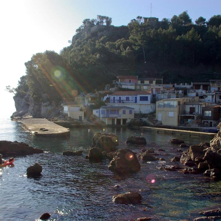 Le Mourillon Grand appartement proche des plages - Appartamento con 3 Camere da Letto - 81
