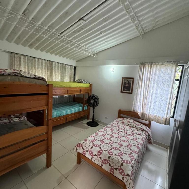 Villa con Pisicina Privada Melgar - Casa de 4 dormitorios - 6