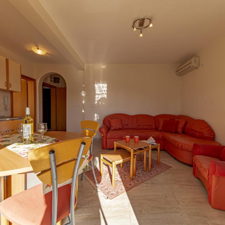Apartment Sofija Petrovac - One-Bedroom Apartment - 4