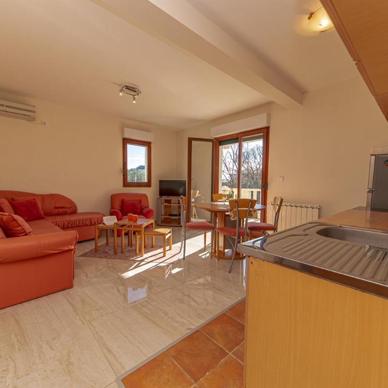Apartment Sofija Petrovac - One-Bedroom Apartment - 14