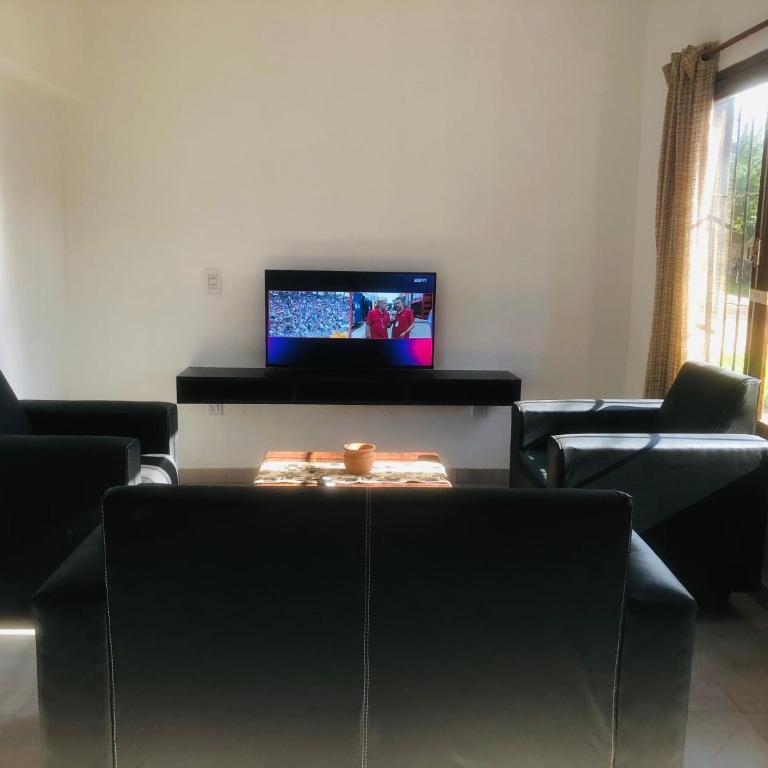Somos Río - Three-Bedroom House - 16