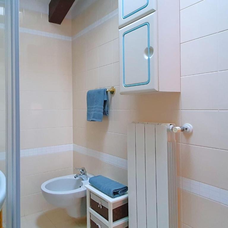 House in Luino with Green Garden and City Views - Casa Vacanze con 2 Camere da Letto - 30