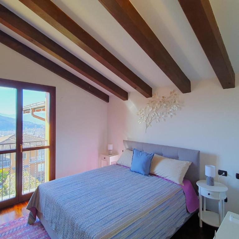 House in Luino with Green Garden and City Views - Casa Vacanze con 2 Camere da Letto - 24