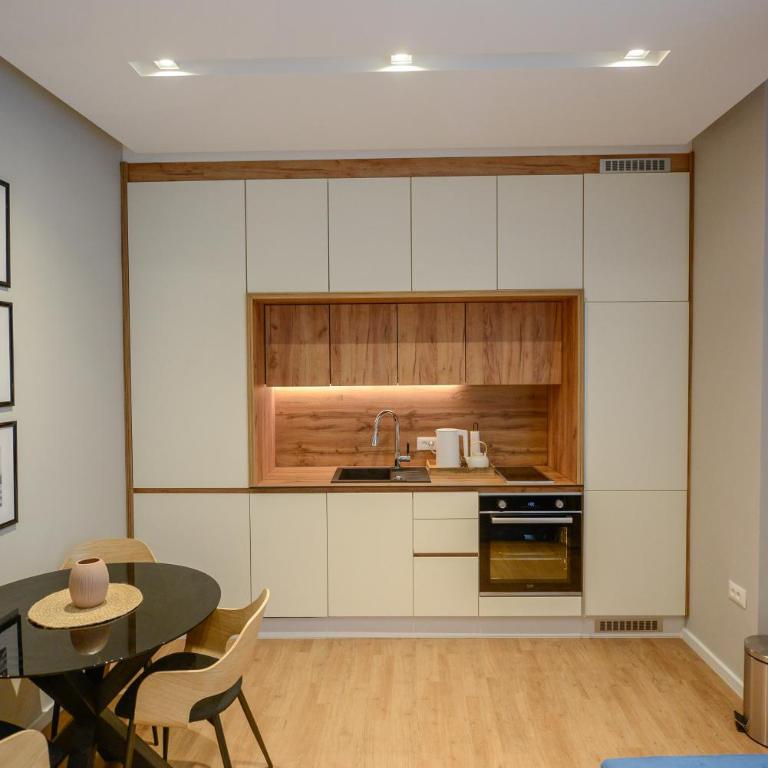 Luxury House Sarajevo Center - Two-Bedroom Apartment - 29