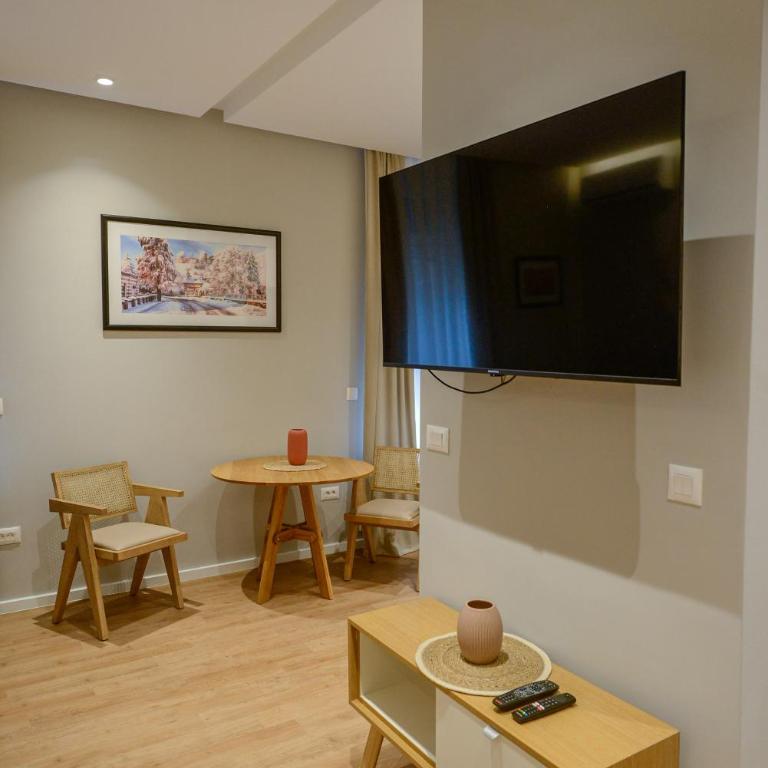 Luxury House Sarajevo Center - Two-Bedroom Apartment - 38