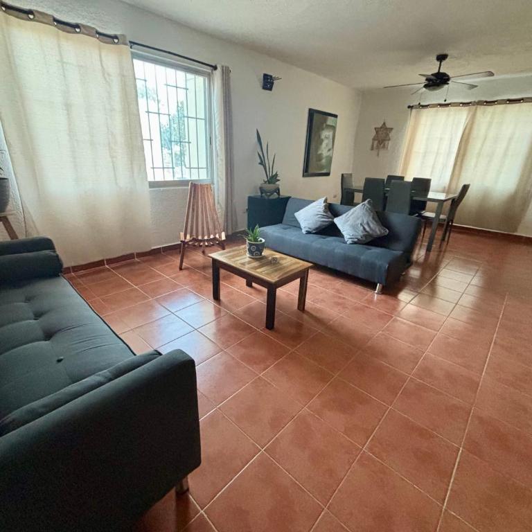 Peach_35 Apartamento centrico a 5 min de la playa - Two-Bedroom Apartment - 2