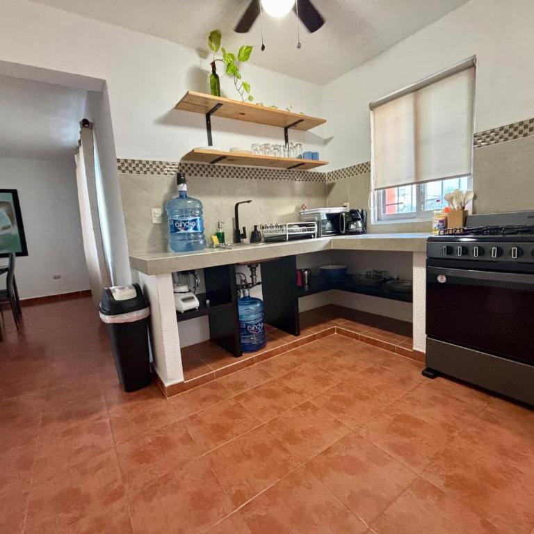Peach_35 Apartamento centrico a 5 min de la playa - Two-Bedroom Apartment - 16