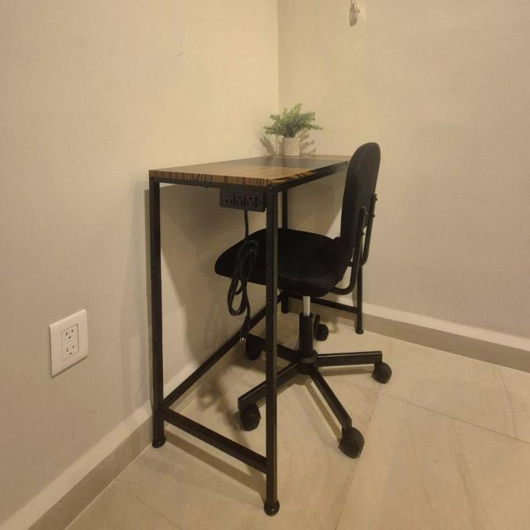 Departamento con piscina, en zona tranquila, a 12 minutos de la playa! - Apartamento de 3 dormitorios - 20