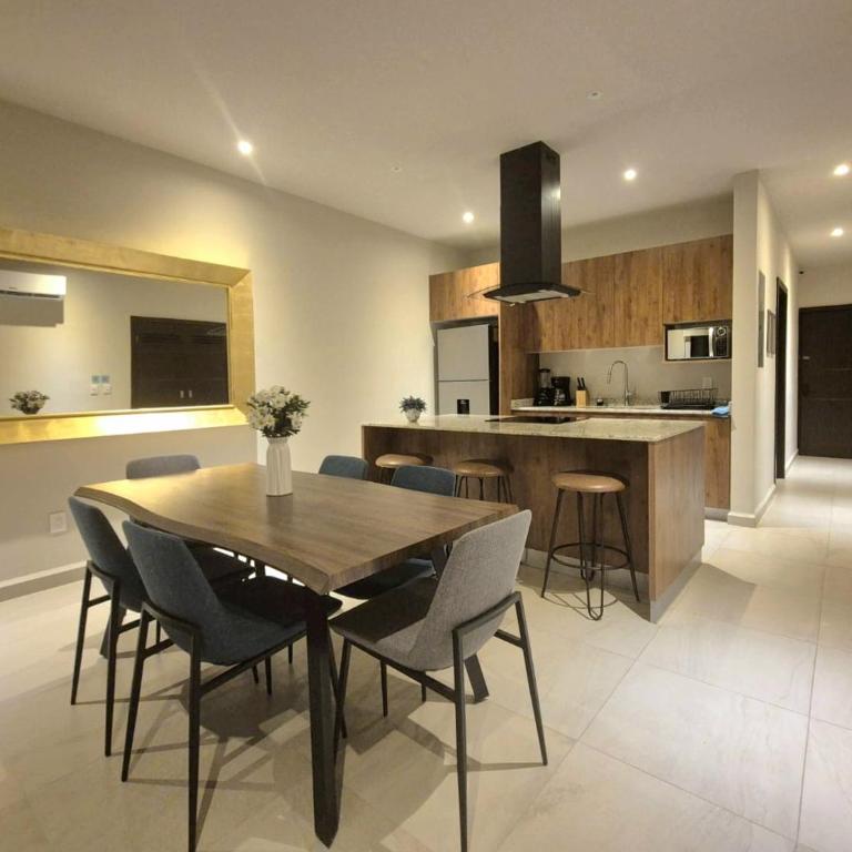 Departamento con piscina, en zona tranquila, a 12 minutos de la playa! - Apartamento de 3 dormitorios - 31