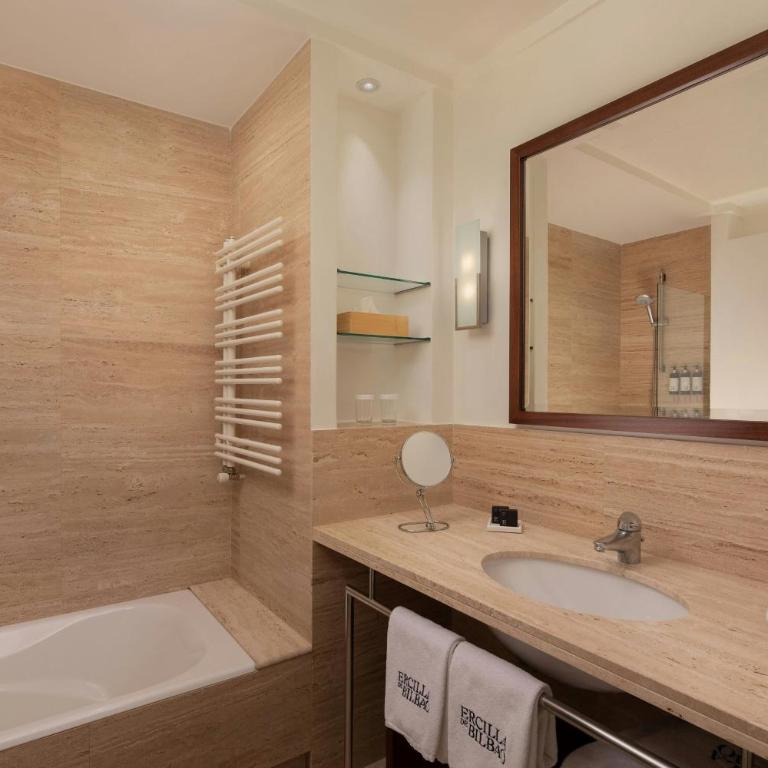 Hotel Ercilla de Bilbao, Autograph Collection - Habitación - 2 camas - 4
