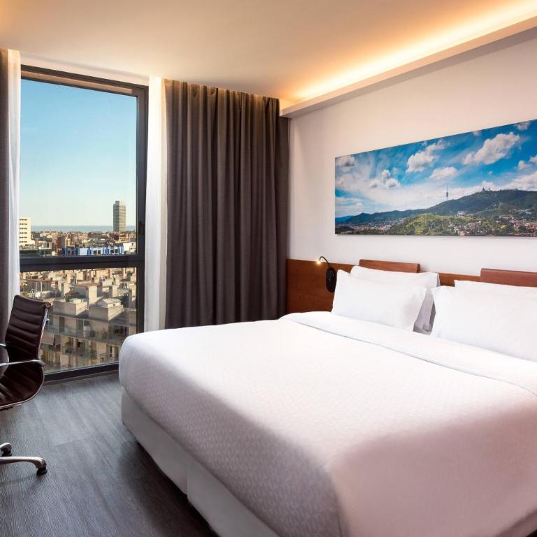 Four Points by Sheraton Barcelona Diagonal - Premium King Room with City View - 2
