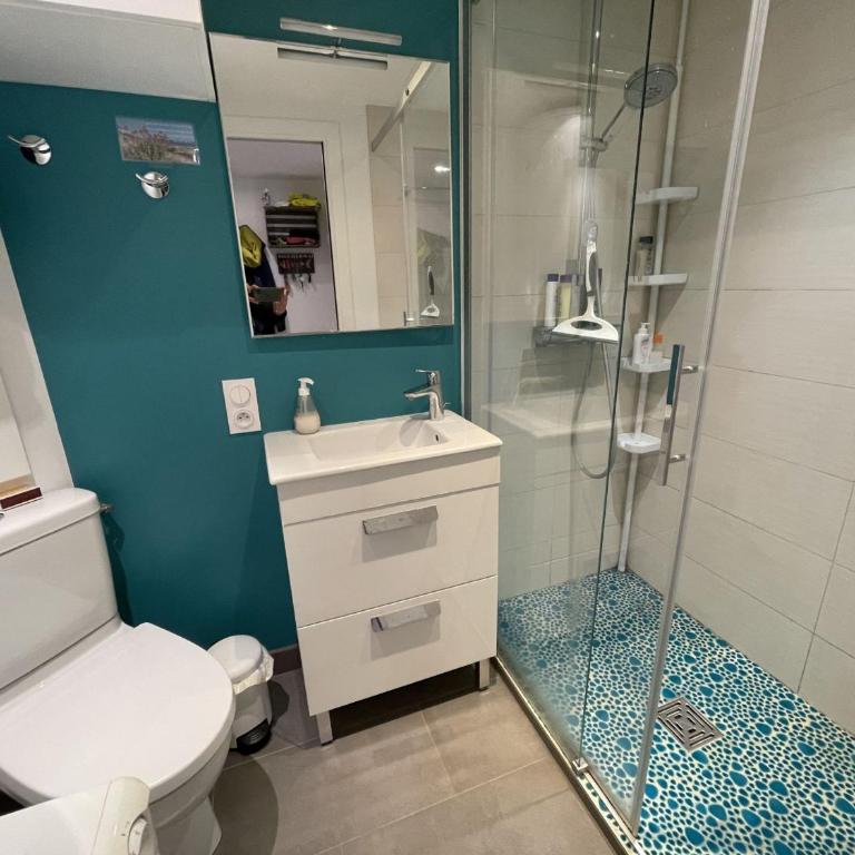 Appartement T4 rénové, 5 pers, plages à 250m à Arzon - FR-1-775-19 - Appartement - 4