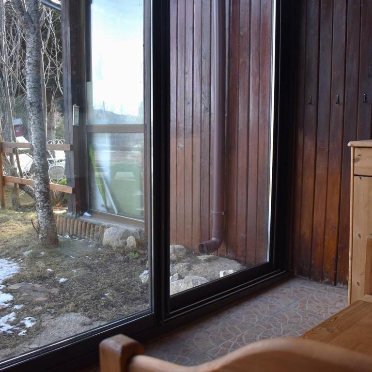 Confortable Appartement 2 pièces en mezzanine avec jardin à Bolquère - Studio - 10