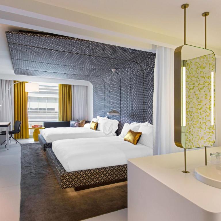 W Bogota - Standard Queen Room with Two Queen Beds - 3