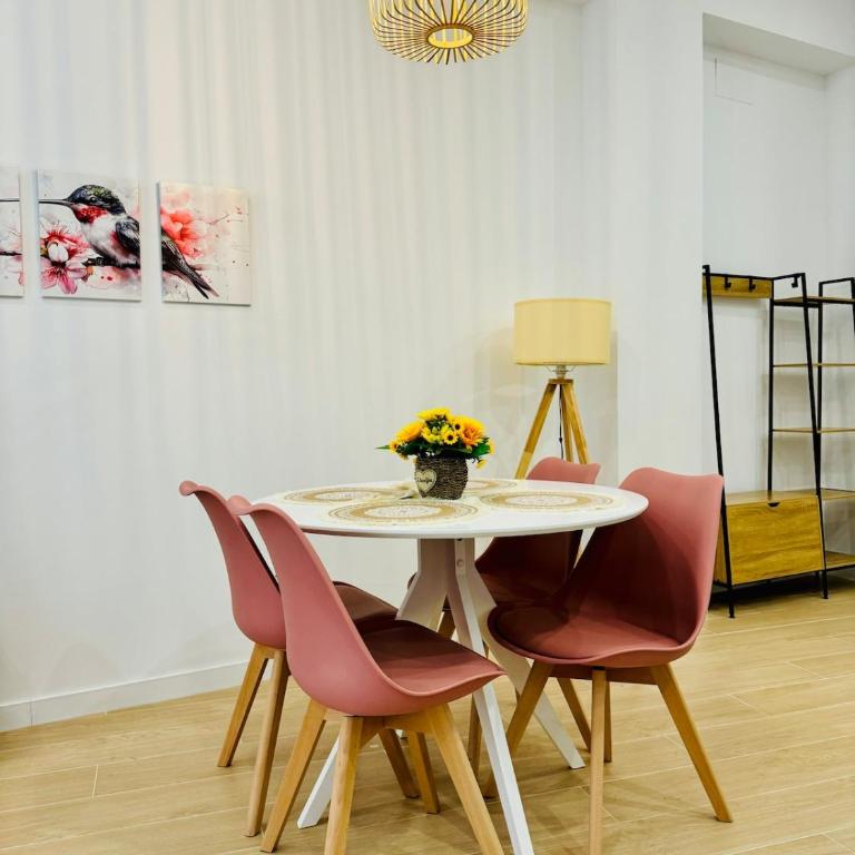LOFT 3 - Space & Conform Close To Center - One-Bedroom Apartment - 12