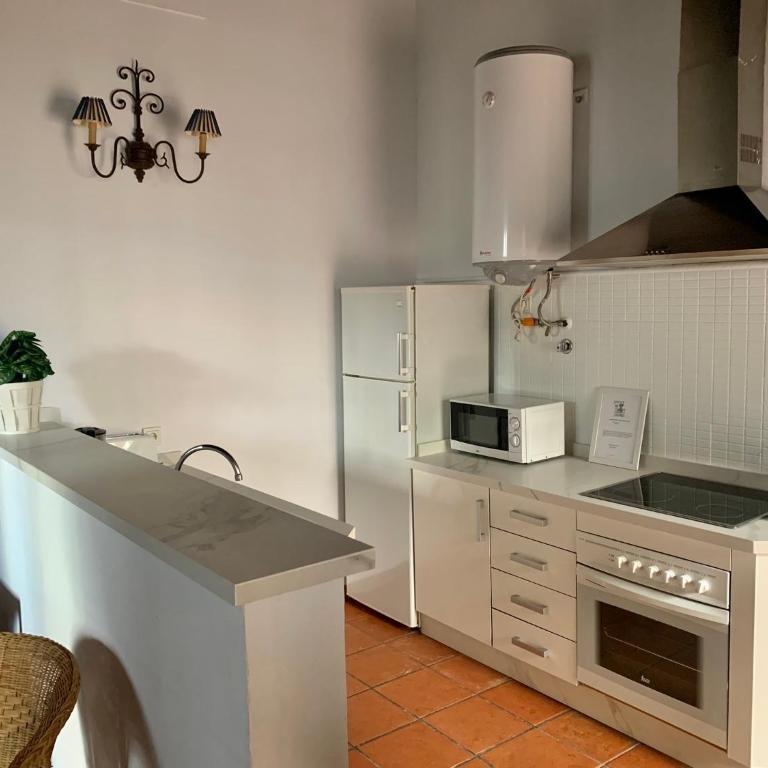 Apartamentos Los Patios de la Judería - One-Bedroom Apartment - 7