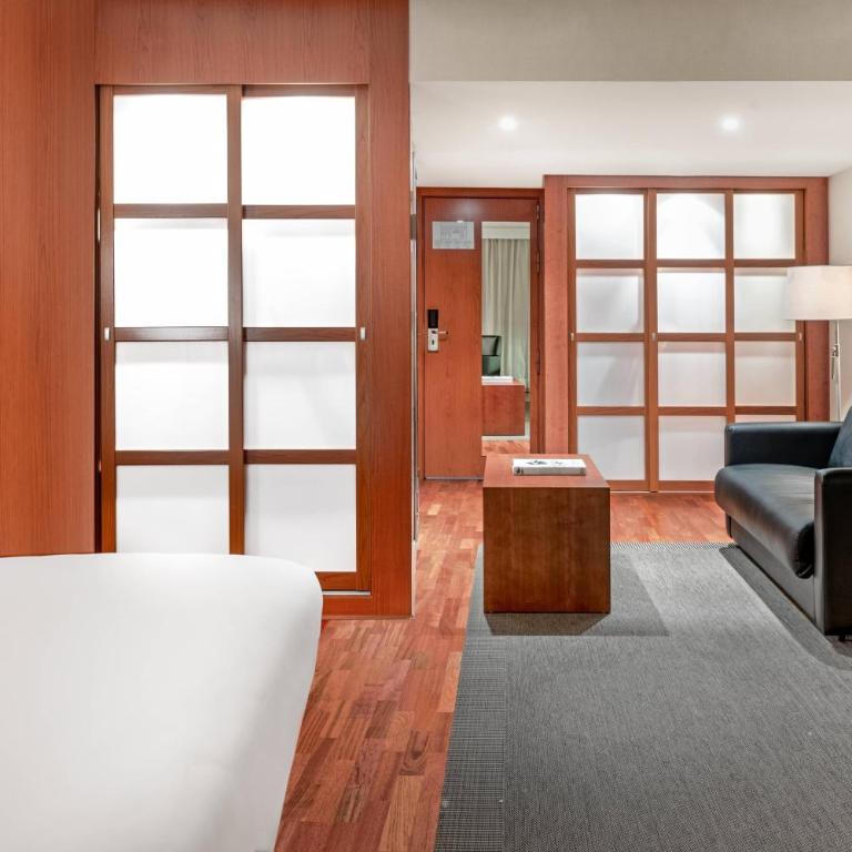 AC Hotel La Rioja by Marriott - Suite con cama extragrande y sofá cama - 10