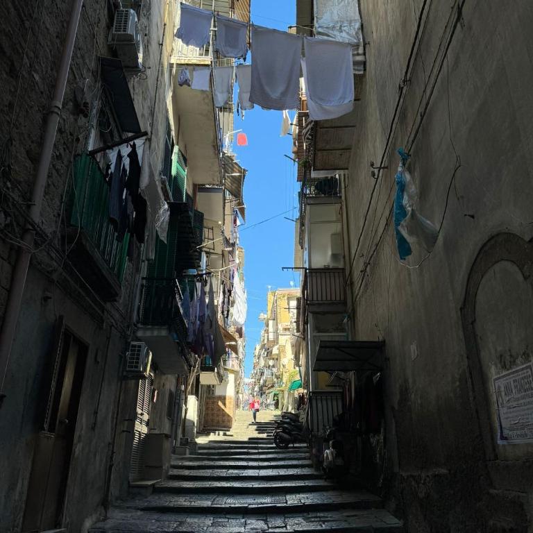 Casa D10S Napoli centro quartieri spagnoli - Two-Bedroom Apartment - 7