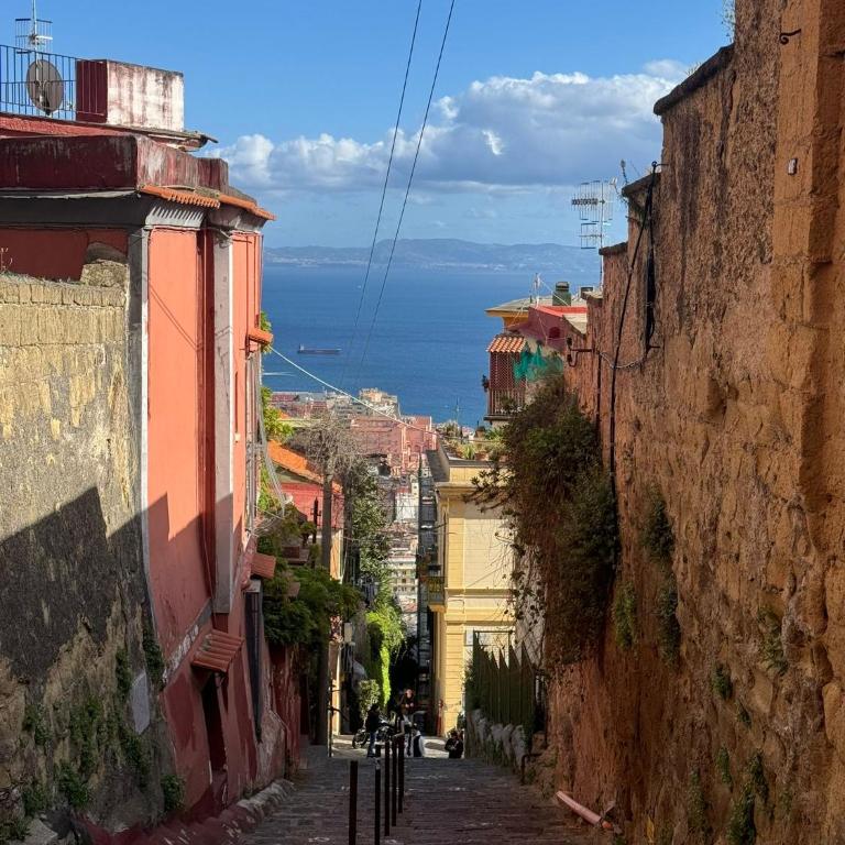 Casa D10S Napoli centro quartieri spagnoli - Two-Bedroom Apartment - 4