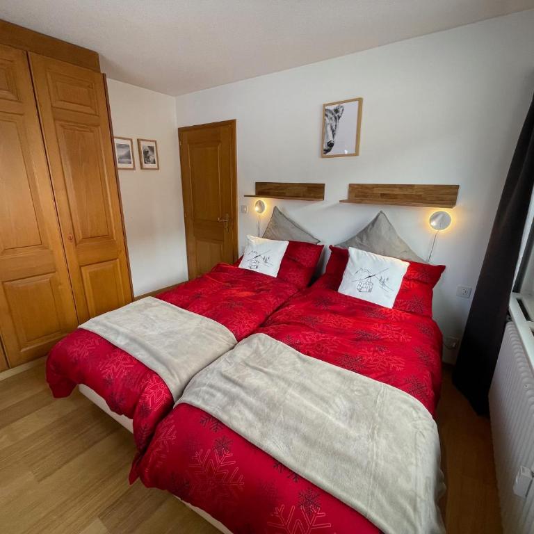 Cosy Rooftop Downtown Crans-Montana with Stunning View and Swimming Pool - Appartement 2 Chambres - 12