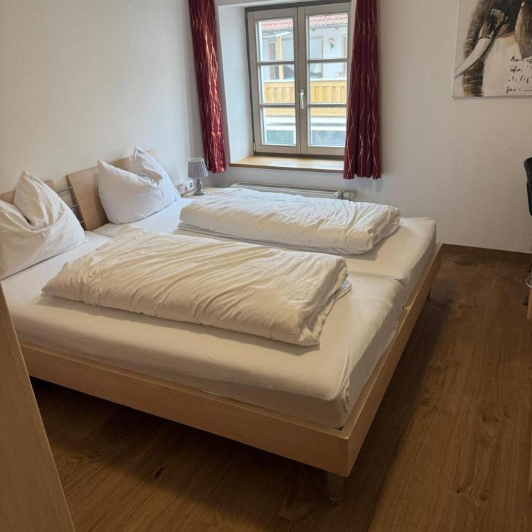 Hotel Restaurant Zum Wendelwirt - Superior Doppelzimmer - 5