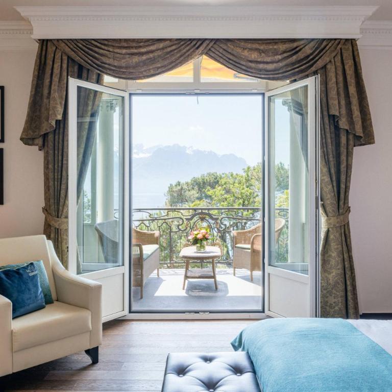 Grand Hotel Suisse Majestic, Autograph Collection - Junior Suite mit Queensize-Bett und seitlichem Seeblick - 3
