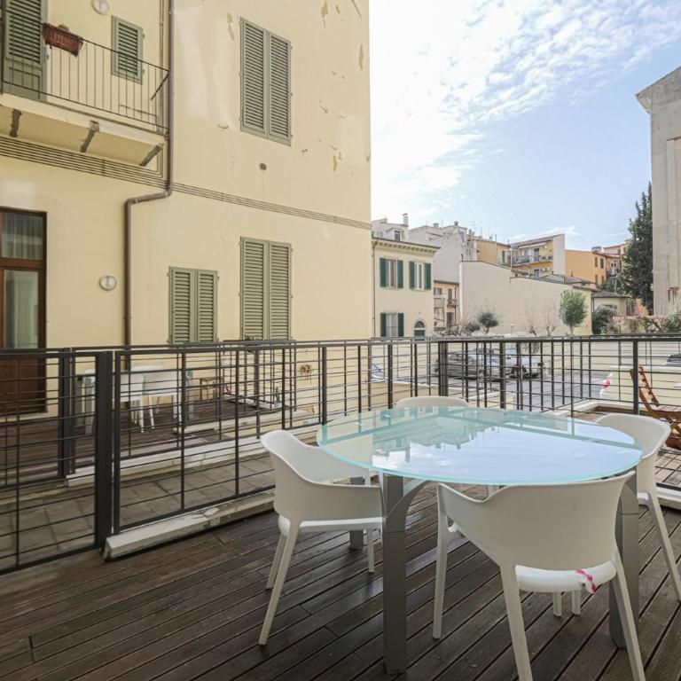 Luxury apt in the heart of city out of ZTL - Appartamento Superior - 35