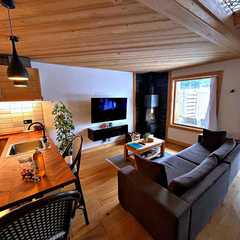 Superbe Chalet Mitoyen à Megève 7 pers Près des Pistes - Chalet 3 Chambres - 9