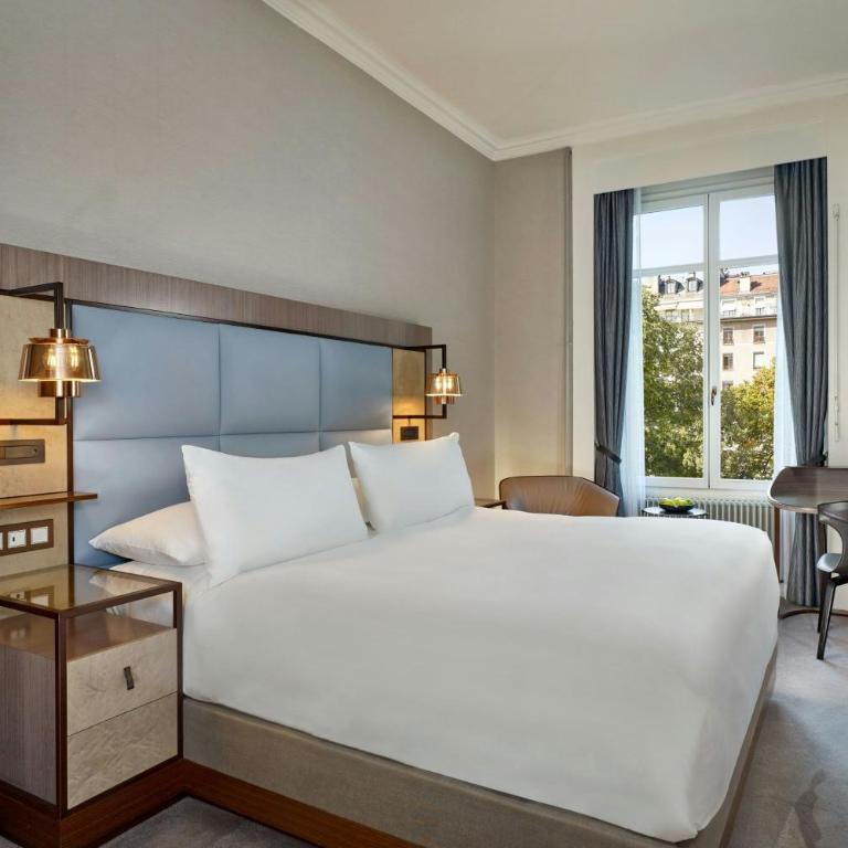 The Ritz-Carlton Hotel de la Paix, Geneva - Chambre Lit King-Size Classique avec Balcon - Vue sur Jardin - 1